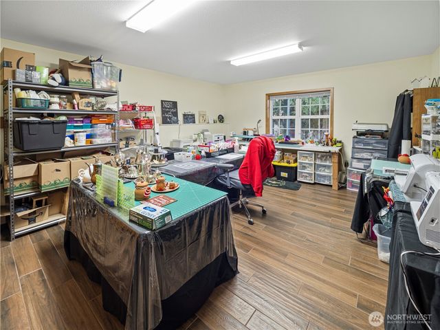 12811 Kapowsin Highlands Drive E, Graham, WA 98338