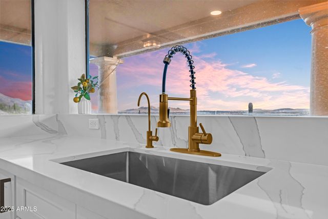 37020 N 31ST Avenue, Phoenix, AZ 85086