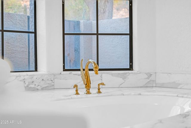 37020 N 31ST Avenue, Phoenix, AZ 85086