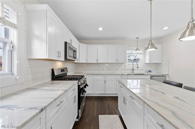 3141 Washington Boulevard, Cleveland Heights, OH 44118