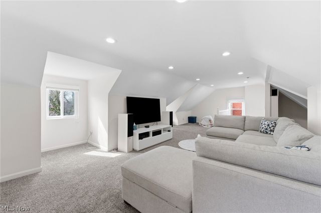 3141 Washington Boulevard, Cleveland Heights, OH 44118