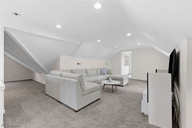 3141 Washington Boulevard, Cleveland Heights, OH 44118