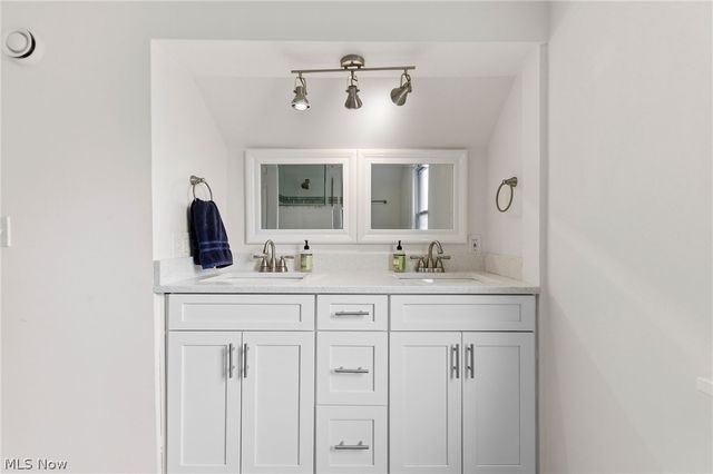 3141 Washington Boulevard, Cleveland Heights, OH 44118