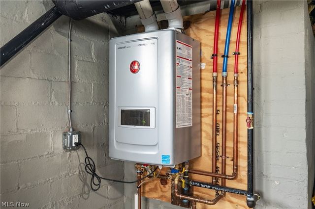 3141 Washington Boulevard, Cleveland Heights, OH 44118