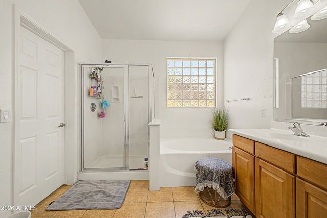 2044 N MONTCLAIR Lane, Casa Grande, AZ 85122