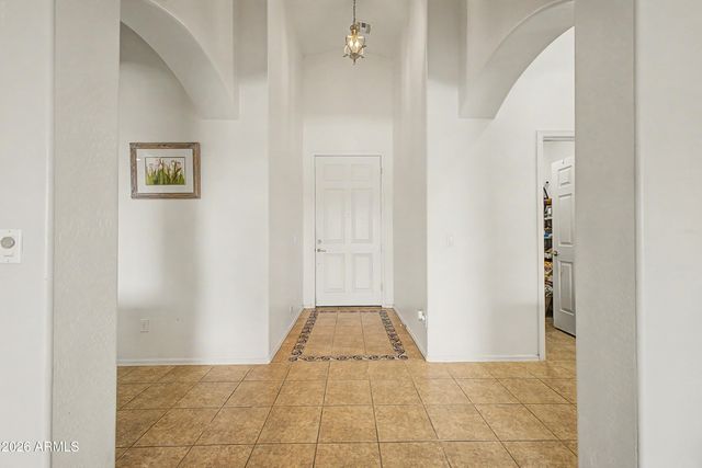 2044 N MONTCLAIR Lane, Casa Grande, AZ 85122