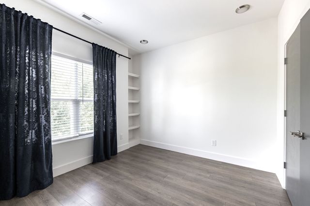 112 Claiborne St, Nashville, TN 37210
