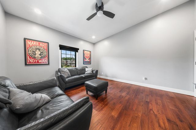 300 View Place, Covington, KY 41011