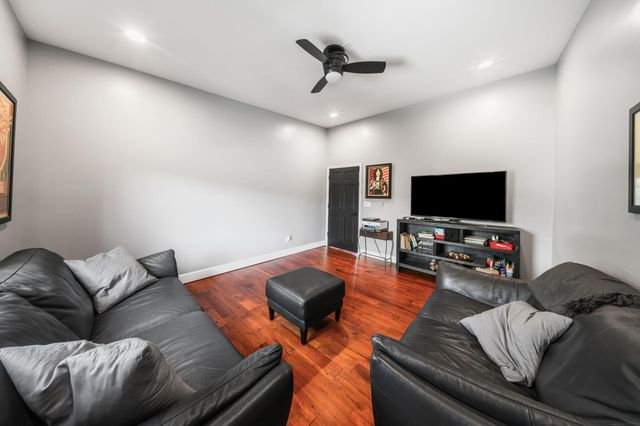 300 View Place, Covington, KY 41011