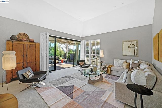 159 Golden Ridge Rd, Alamo, CA 94507