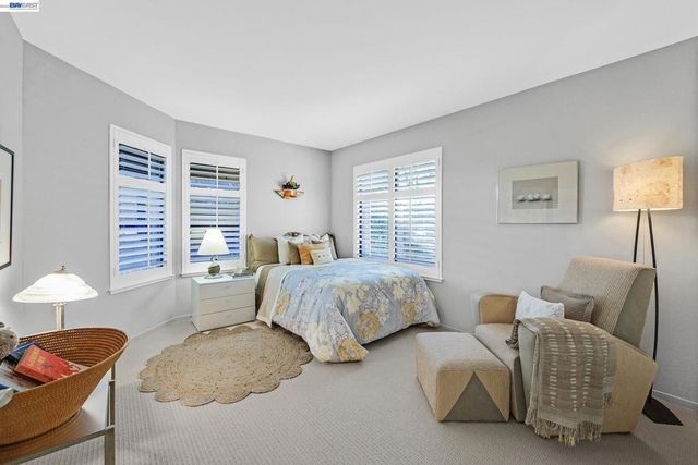 159 Golden Ridge Rd, Alamo, CA 94507