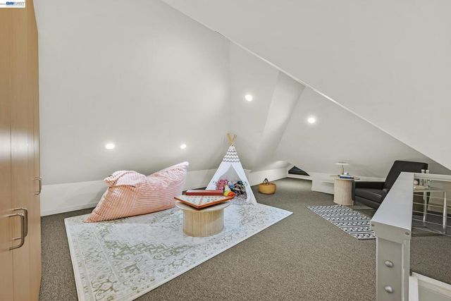 159 Golden Ridge Rd, Alamo, CA 94507