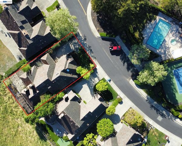 159 Golden Ridge Rd, Alamo, CA 94507