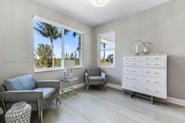 4724 SW 195th Way, Miramar, FL 33029