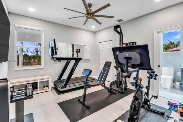 4724 SW 195th Way, Miramar, FL 33029