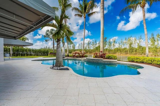 4724 SW 195th Way, Miramar, FL 33029