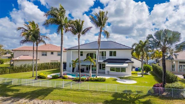 4724 SW 195th Way, Miramar, FL 33029