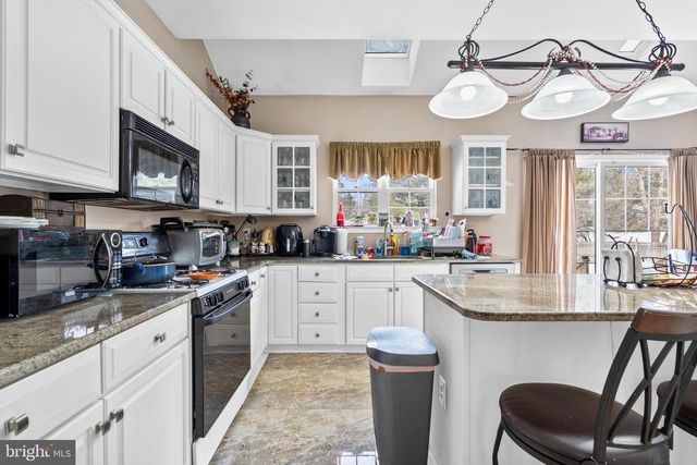 3 WILTSHIRE DR, Sewell, NJ 08080