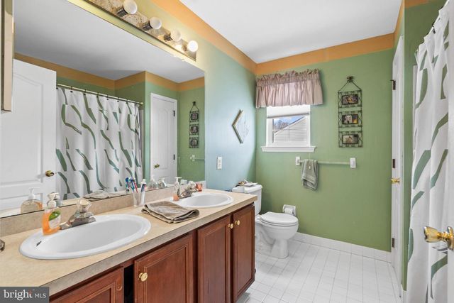 3 WILTSHIRE DR, Sewell, NJ 08080