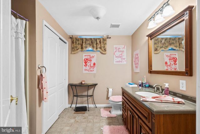 3 WILTSHIRE DR, Sewell, NJ 08080