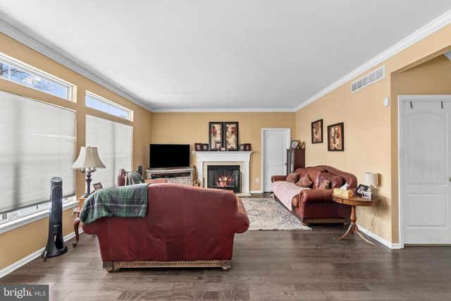 3 WILTSHIRE DR, Sewell, NJ 08080