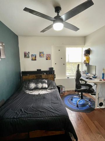 1109 Heron Circle, Joliet, IL 60431