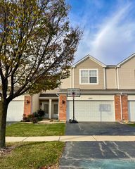 1109 Heron Circle, Joliet, IL 60431