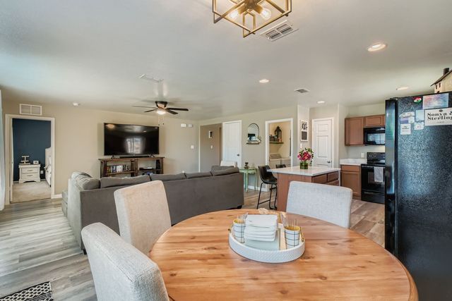 1713 Abby Creek Drive, Little Elm, TX 75068