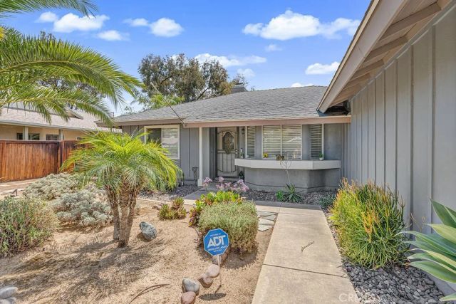 42365 Agena Street, Temecula, CA 92592
