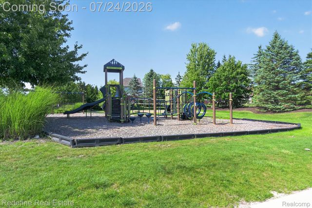 51370 Plymouth Heights Lane, Plymouth Charter Township, MI 48170
