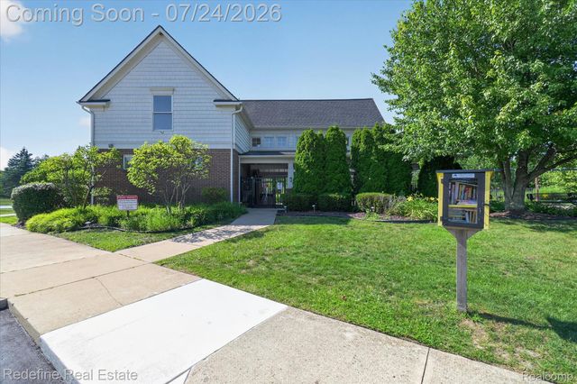 51370 Plymouth Heights Lane, Plymouth Charter Township, MI 48170