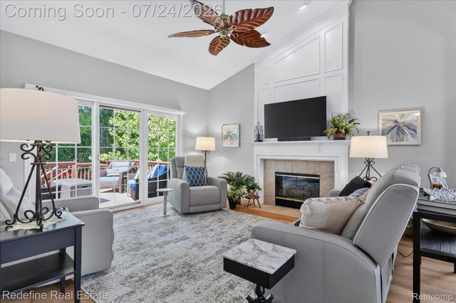 51370 Plymouth Heights Lane, Plymouth Charter Township, MI 48170
