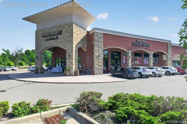 51370 Plymouth Heights Lane, Plymouth Charter Township, MI 48170