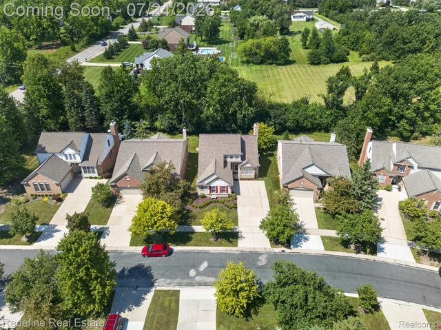 51370 Plymouth Heights Lane, Plymouth Charter Township, MI 48170