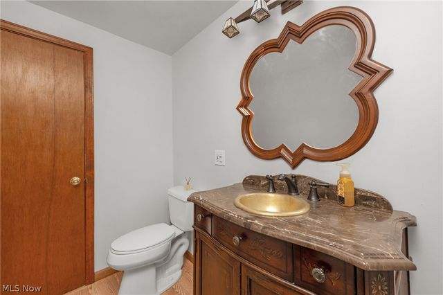 1470 Hawthorne Drive, Vermilion, OH 44089