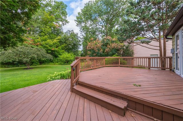 1470 Hawthorne Drive, Vermilion, OH 44089