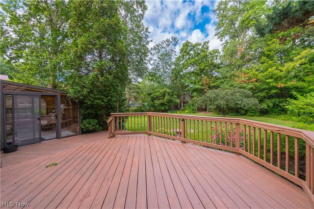 1470 Hawthorne Drive, Vermilion, OH 44089