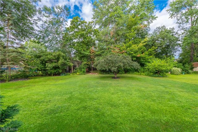 1470 Hawthorne Drive, Vermilion, OH 44089