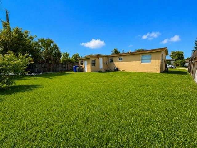 7720 Raleigh St, Hollywood, FL 33024