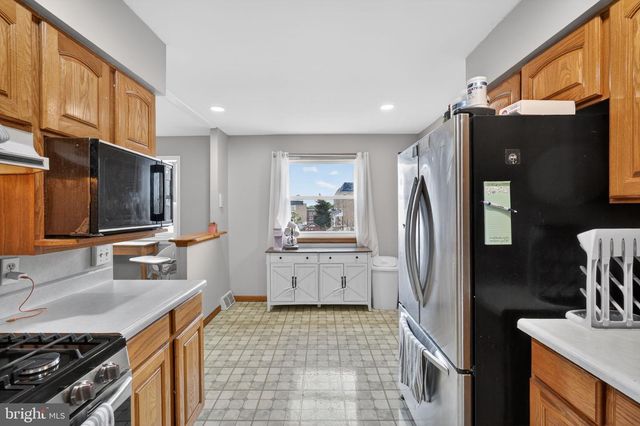 10211 AMBRIDGE PL, Philadelphia, PA 19114