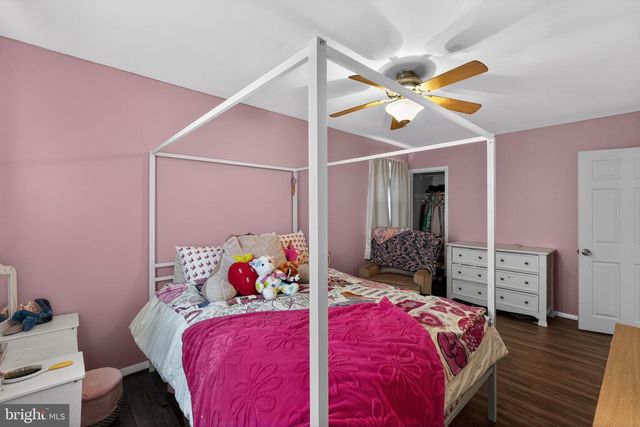 10211 AMBRIDGE PL, Philadelphia, PA 19114