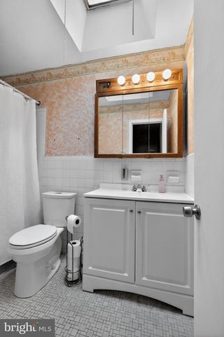 10211 AMBRIDGE PL, Philadelphia, PA 19114