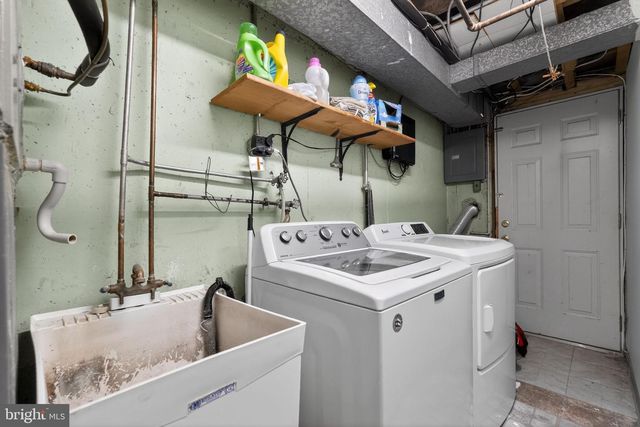 10211 AMBRIDGE PL, Philadelphia, PA 19114