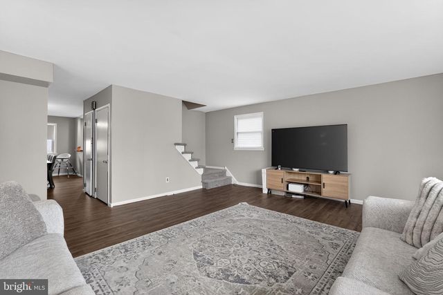 10211 AMBRIDGE PL, Philadelphia, PA 19114