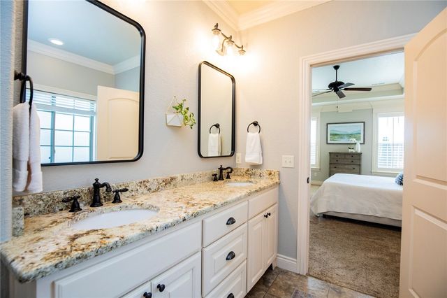 5620 Brighton Road, Rogers, AR 72758