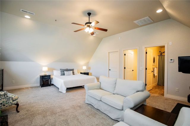 5620 Brighton Road, Rogers, AR 72758