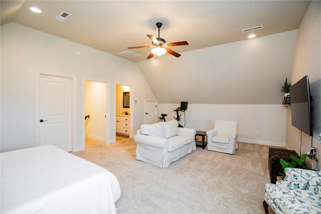 5620 Brighton Road, Rogers, AR 72758