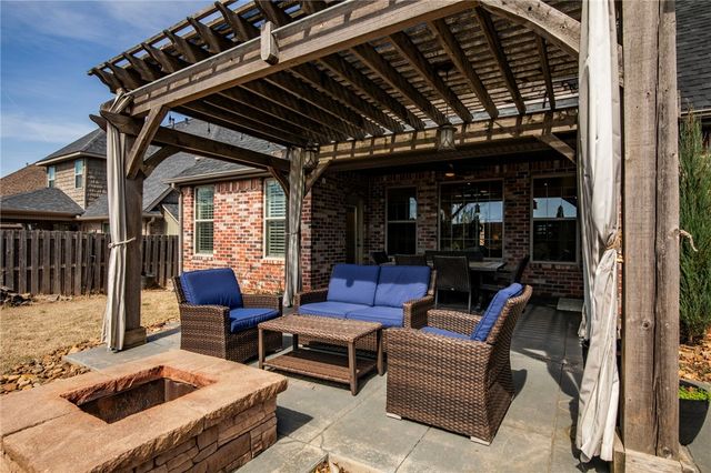 5620 Brighton Road, Rogers, AR 72758