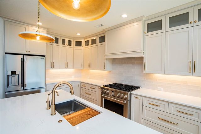 5620 Brighton Road, Rogers, AR 72758