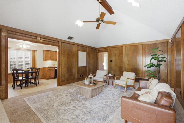 2001 Espinosa Drive, Carrollton, TX 75010